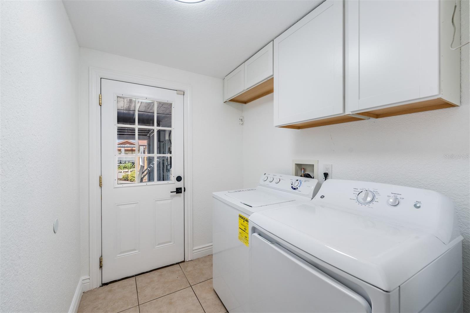 Image 48 of 62 For 9517 Flora Street