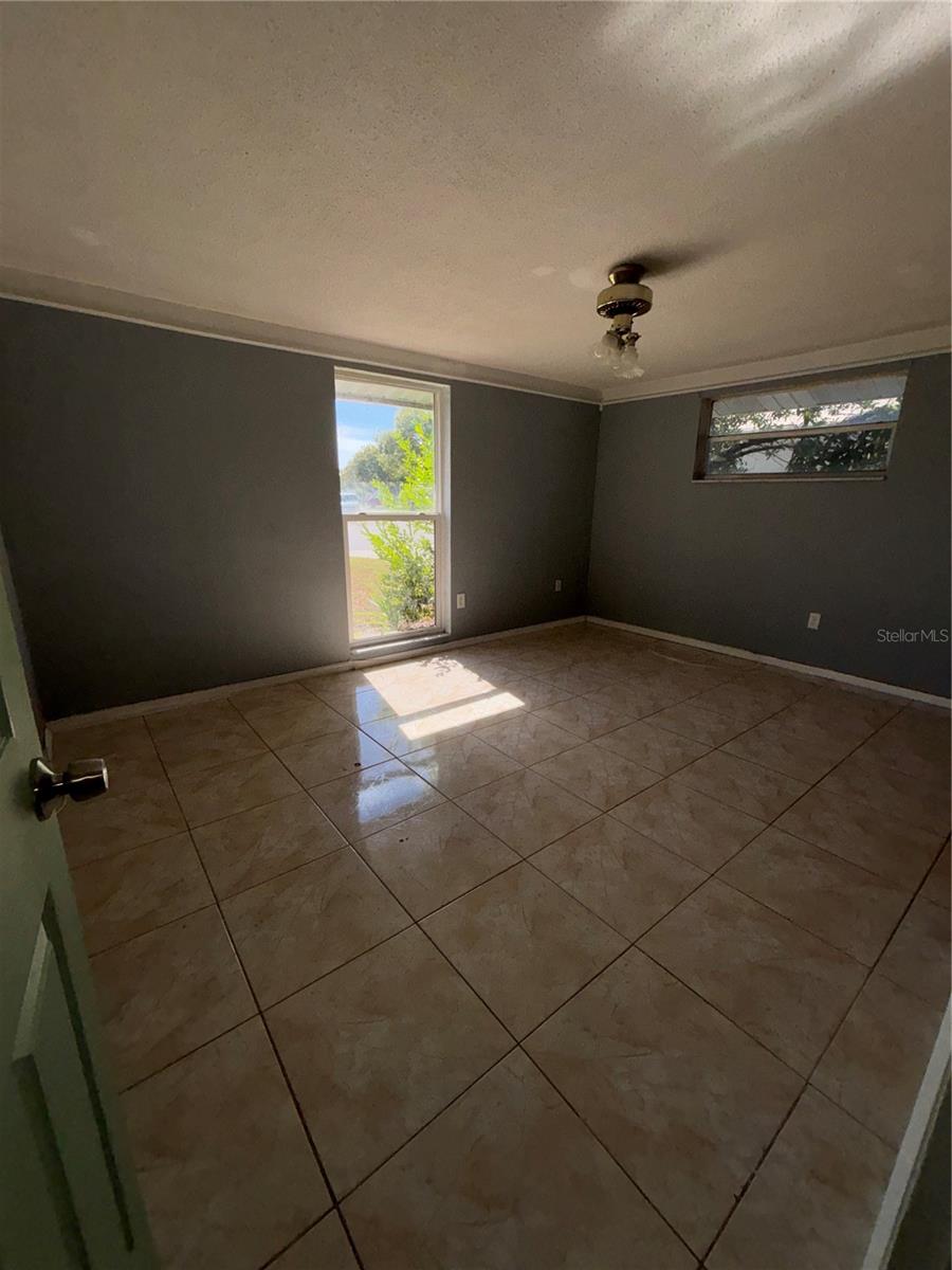 Image 14 of 20 For 7449 Live Oak Lane