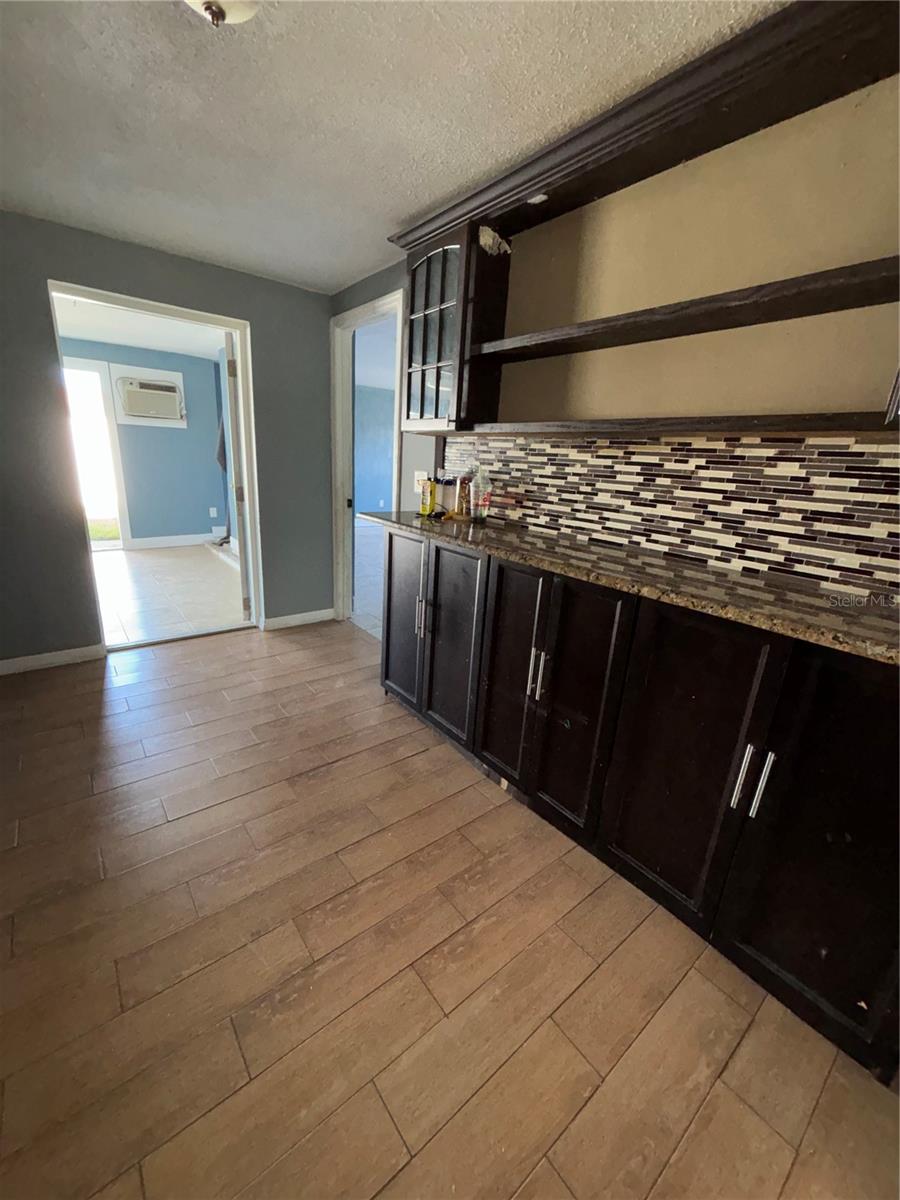 Image 18 of 20 For 7449 Live Oak Lane