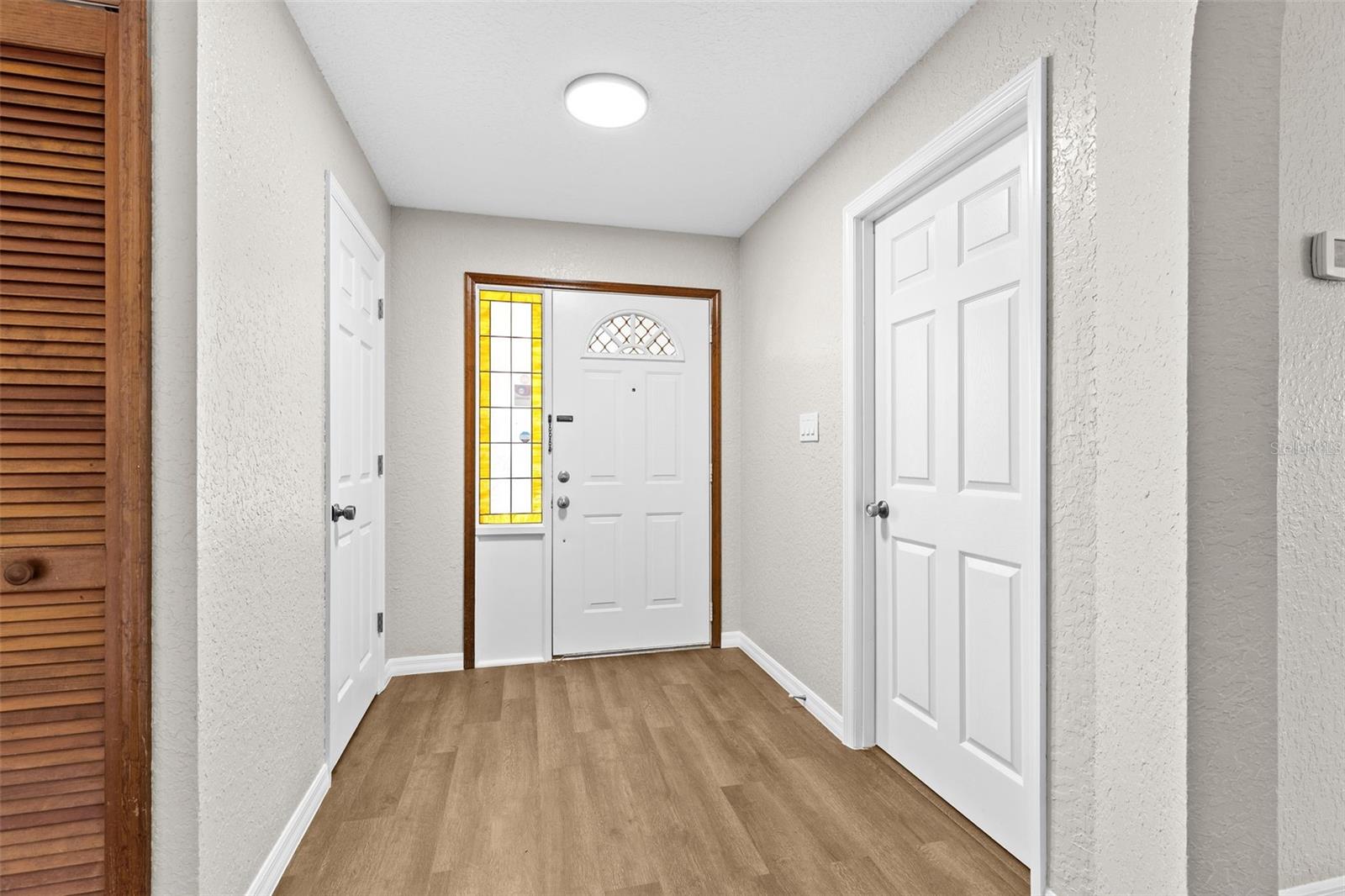 Image 19 of 43 For 8829 Bermuda Lane