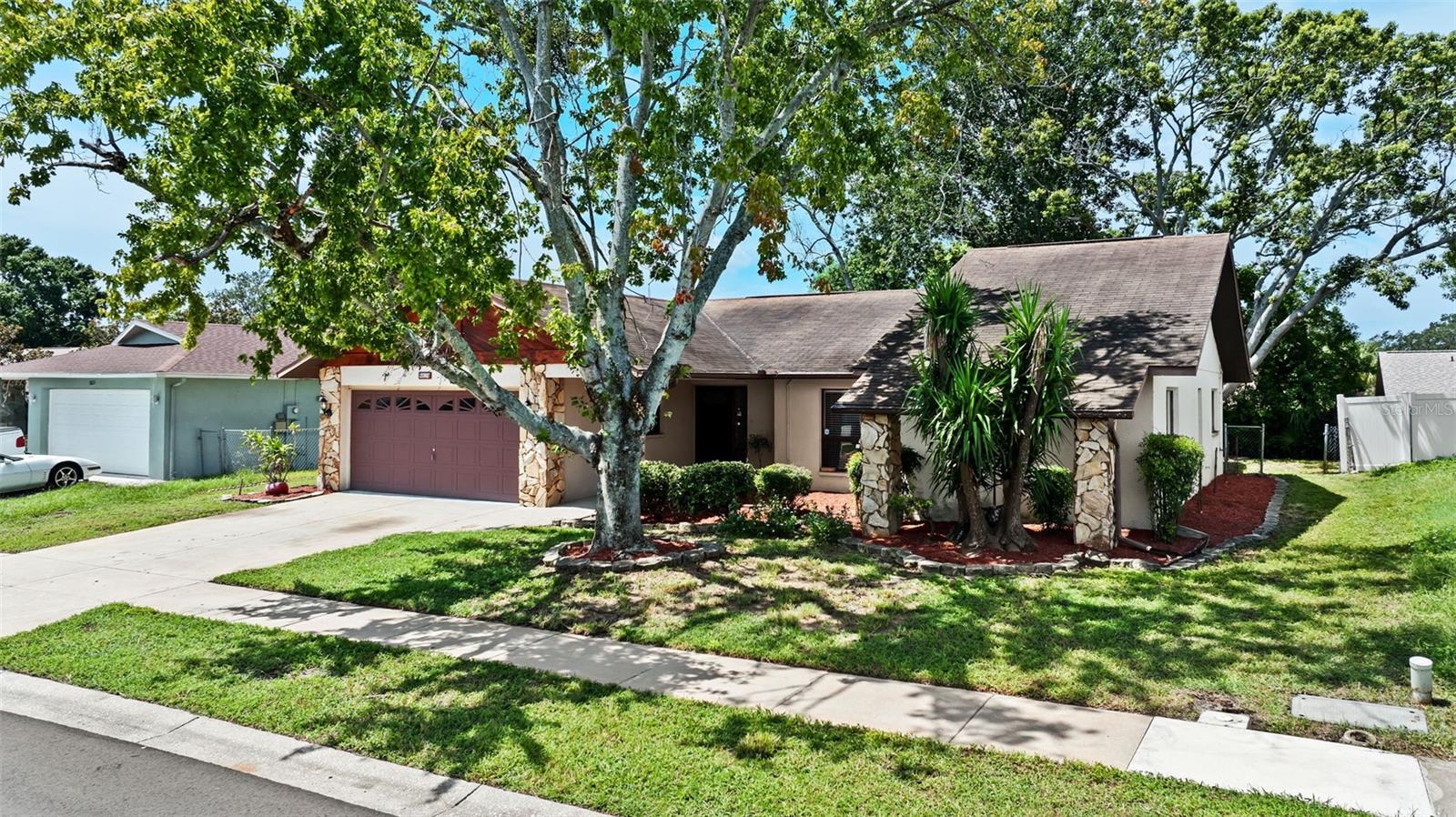 Image 2 of 43 For 8829 Bermuda Lane