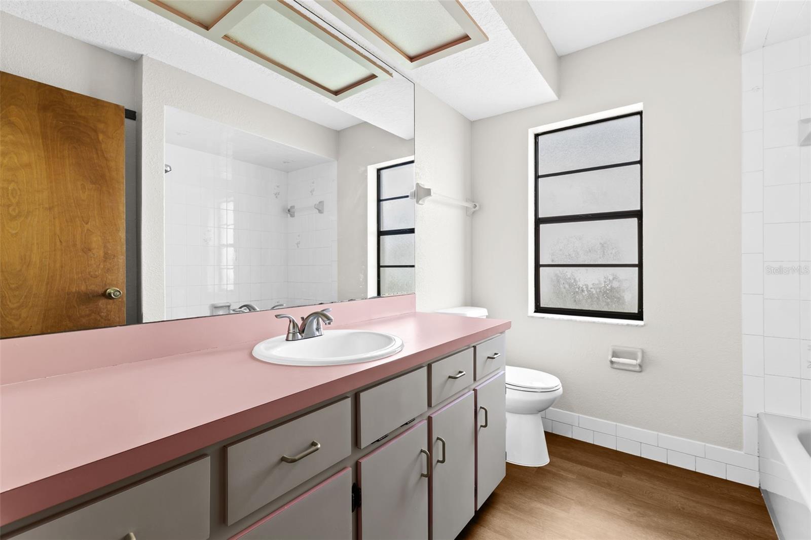 Image 24 of 43 For 8829 Bermuda Lane