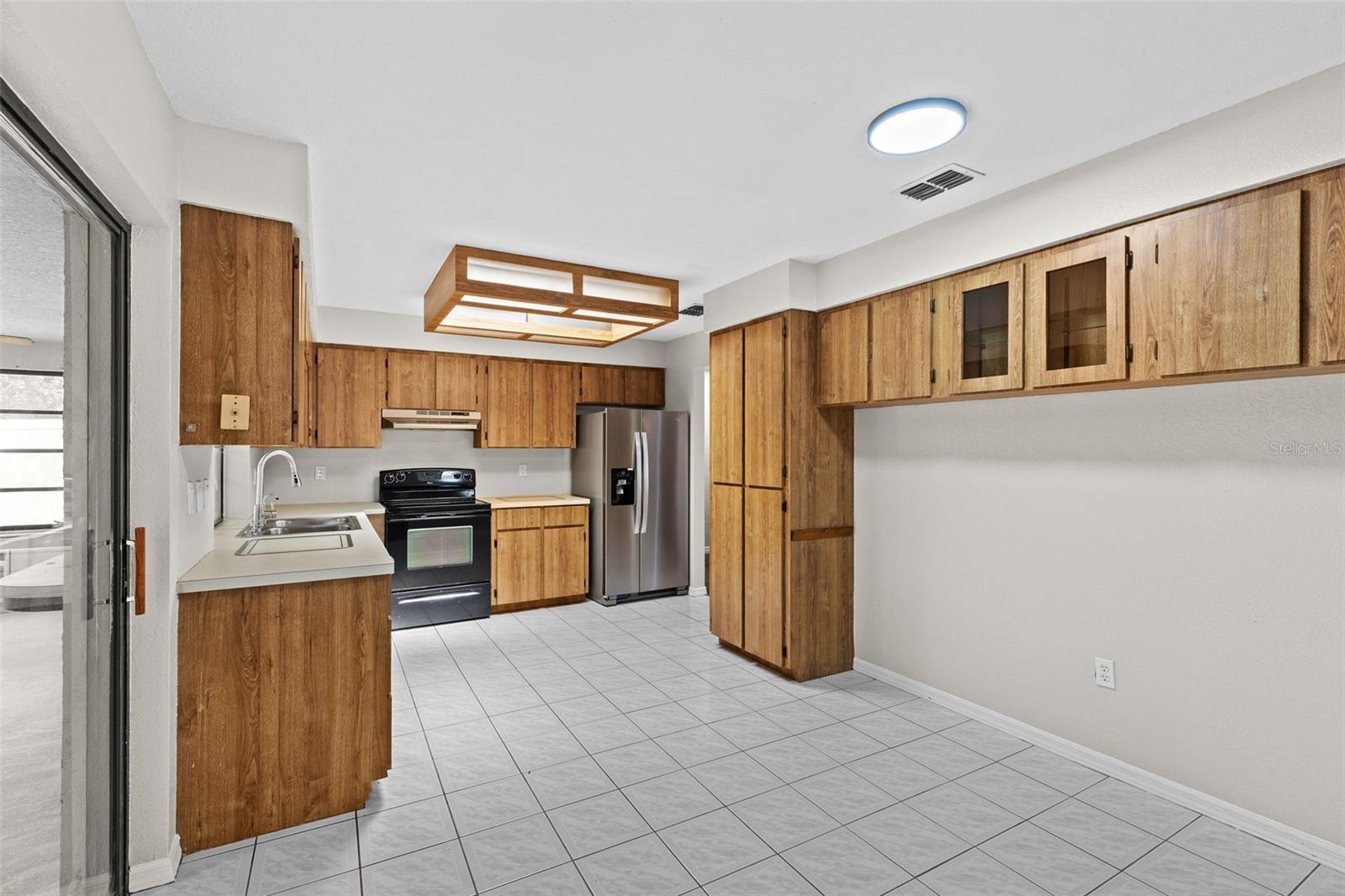Image 30 of 43 For 8829 Bermuda Lane