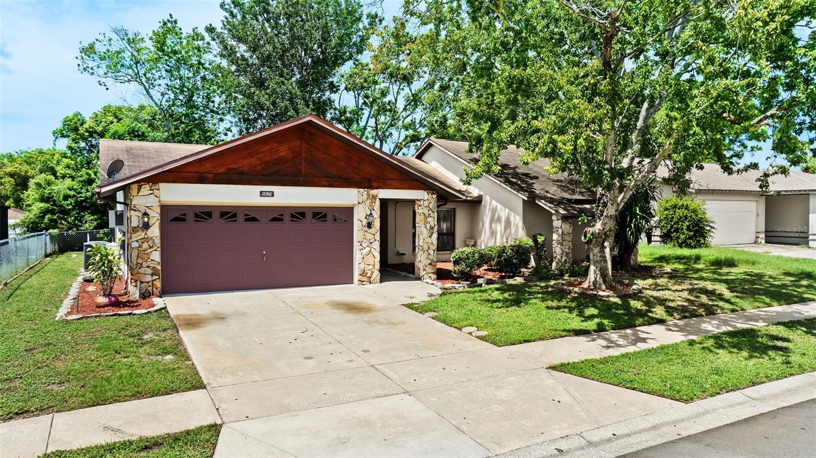 Image 4 of 43 For 8829 Bermuda Lane