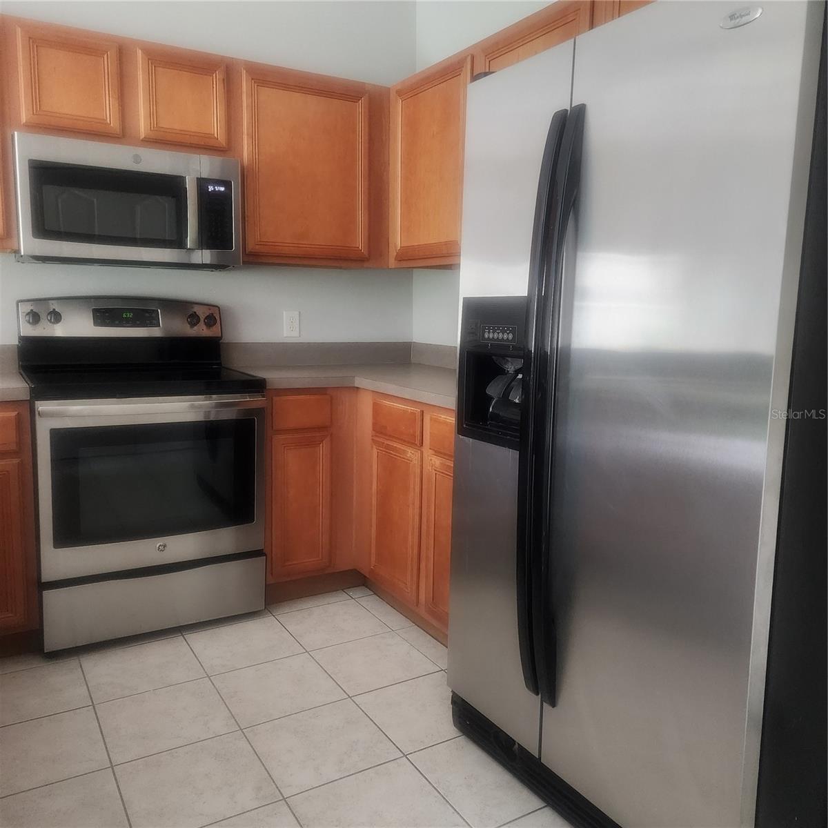 Image 6 of 18 For 9084 Iron Oak Avenue