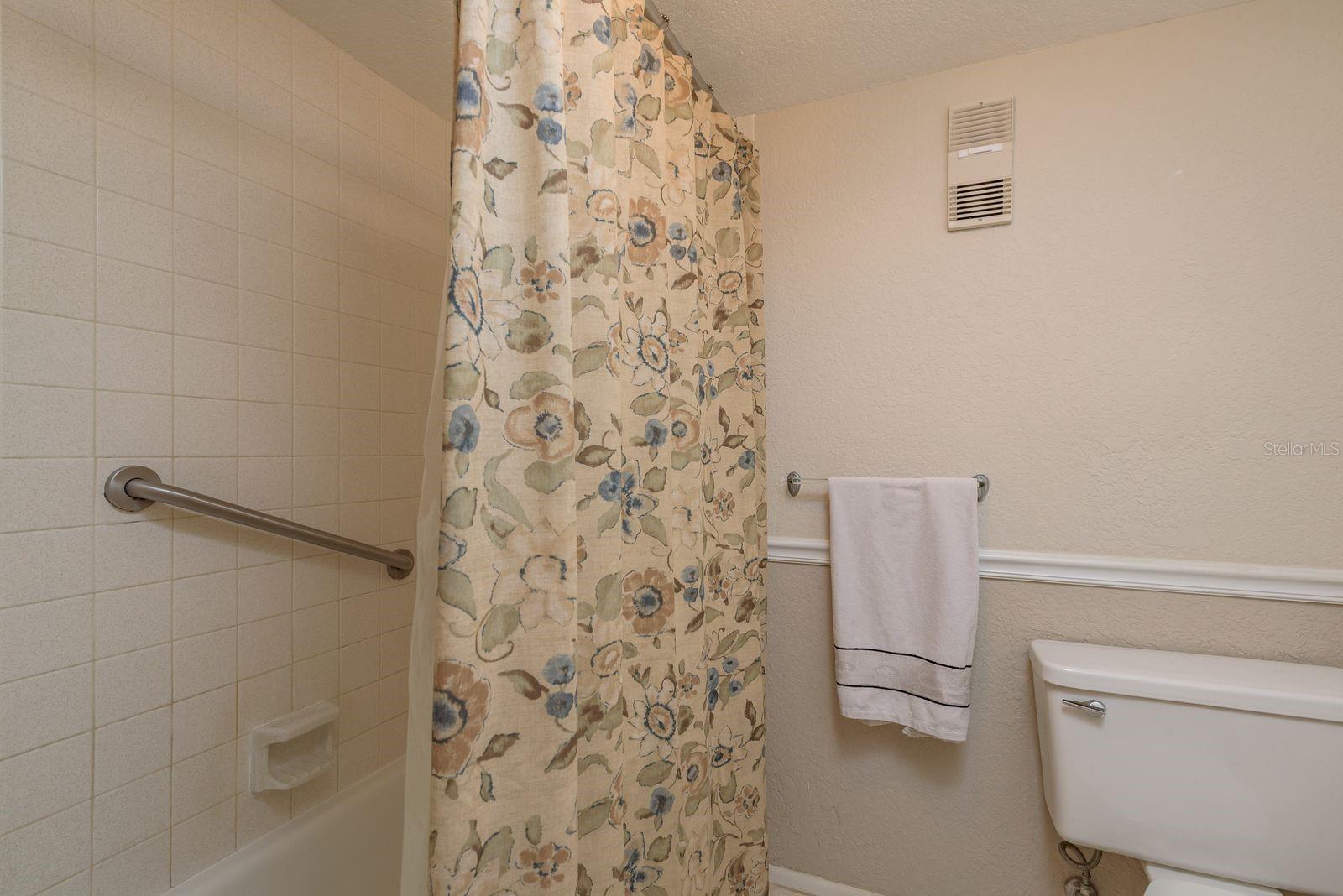 Image 29 of 45 For 700 Starkey Road 1411