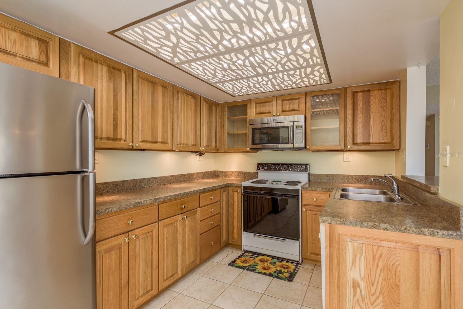 Image 6 of 45 For 700 Starkey Road 1411