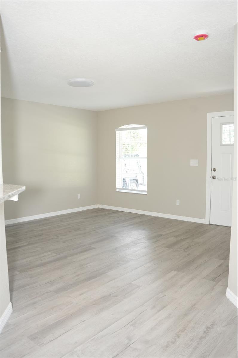 Image 3 of 10 For 7417 Savannah Lane