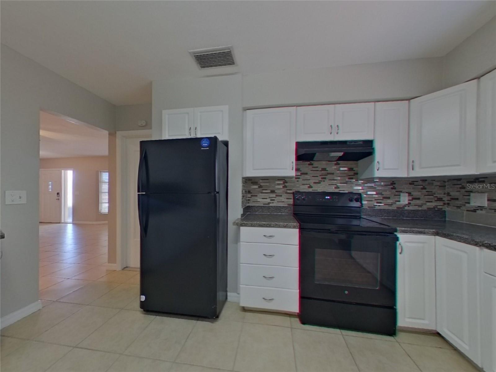 Image 5 of 16 For 2131 Greenbriar Boulevard