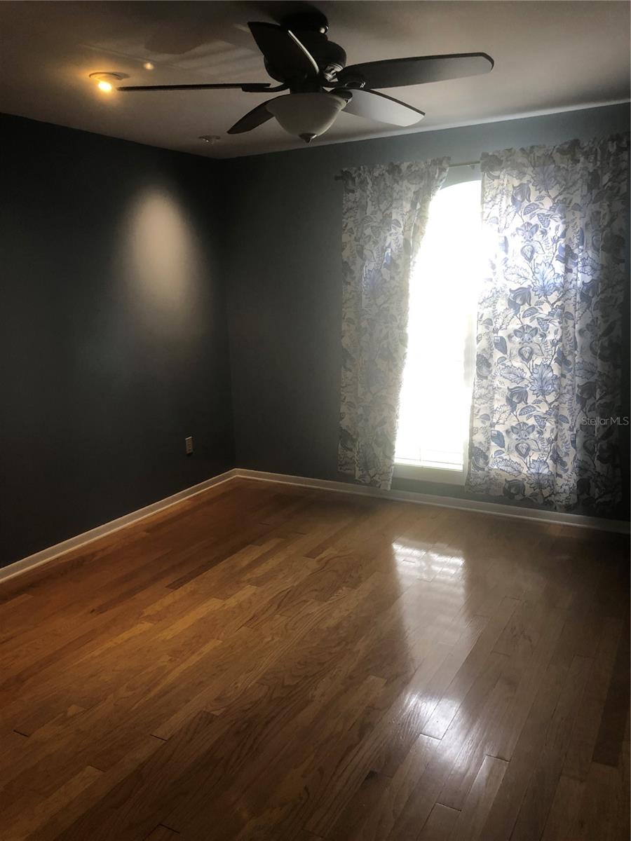 Image 10 of 15 For 3907 Corona Street 1-2