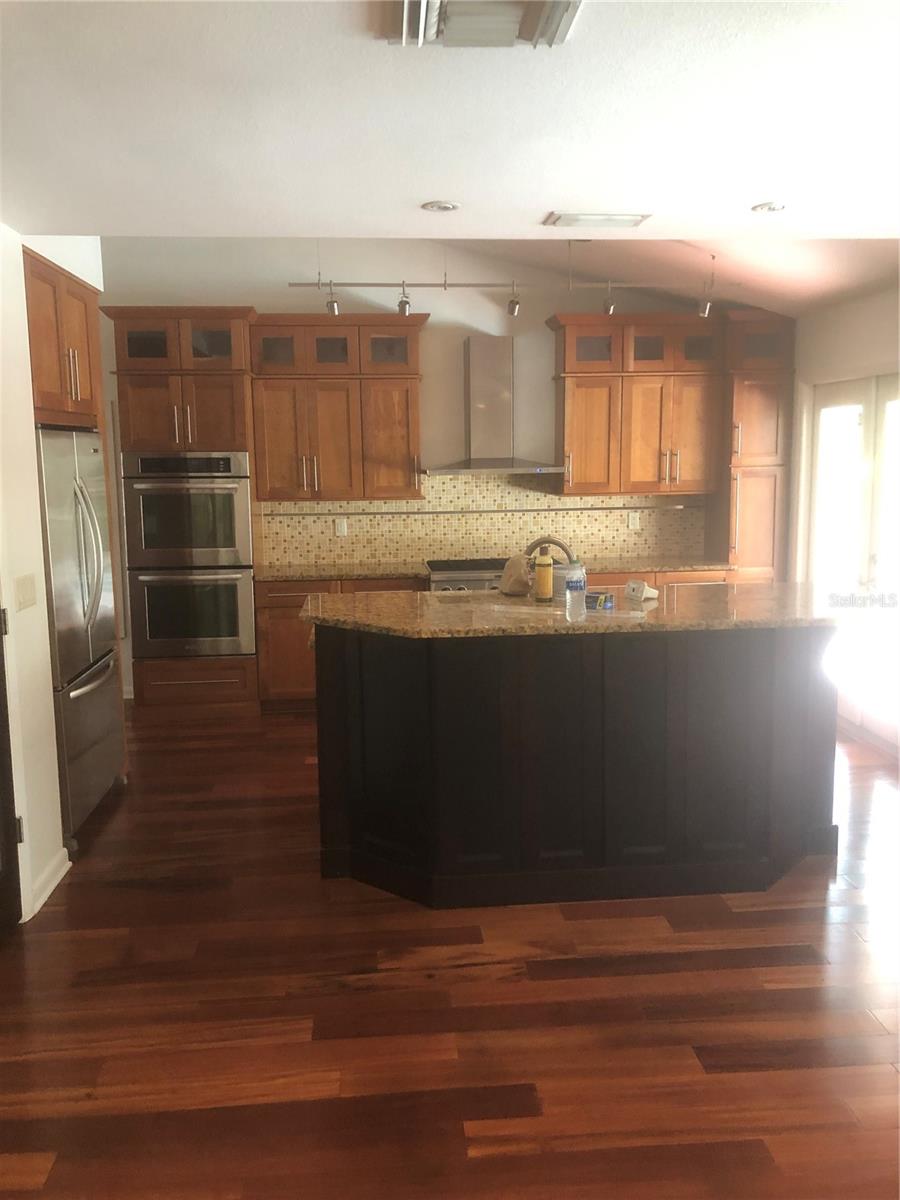 Image 2 of 15 For 3907 Corona Street 1-2