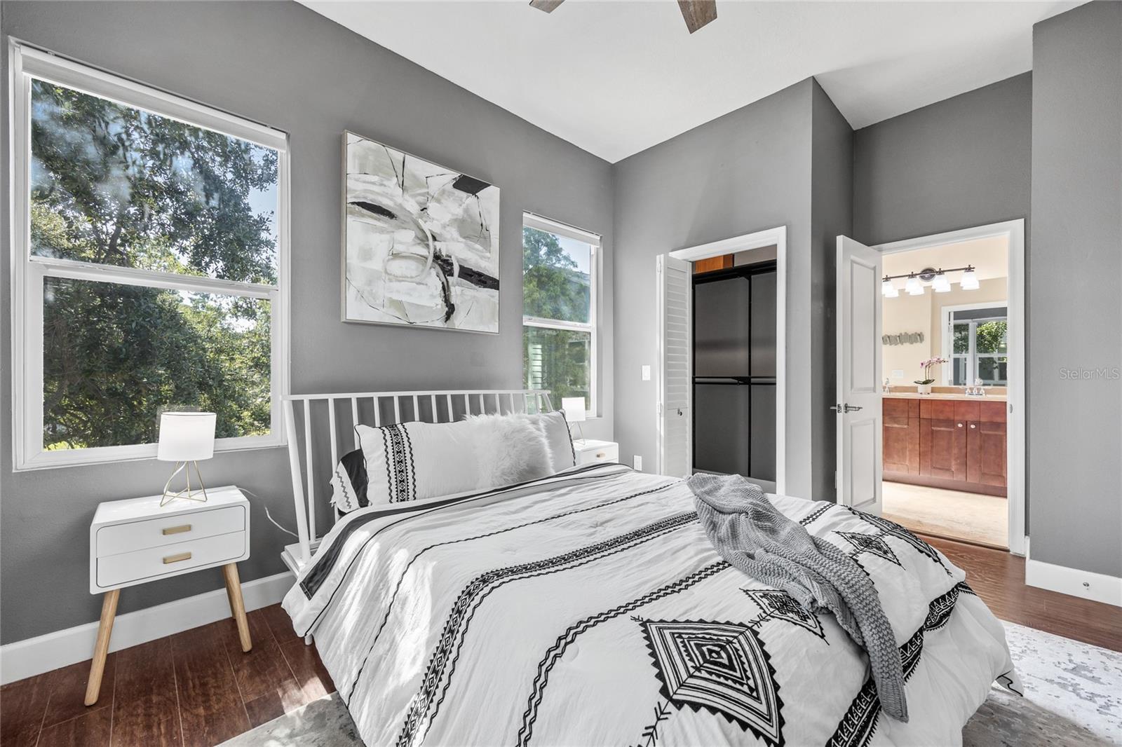 Image 21 of 36 For 714 22nd Street