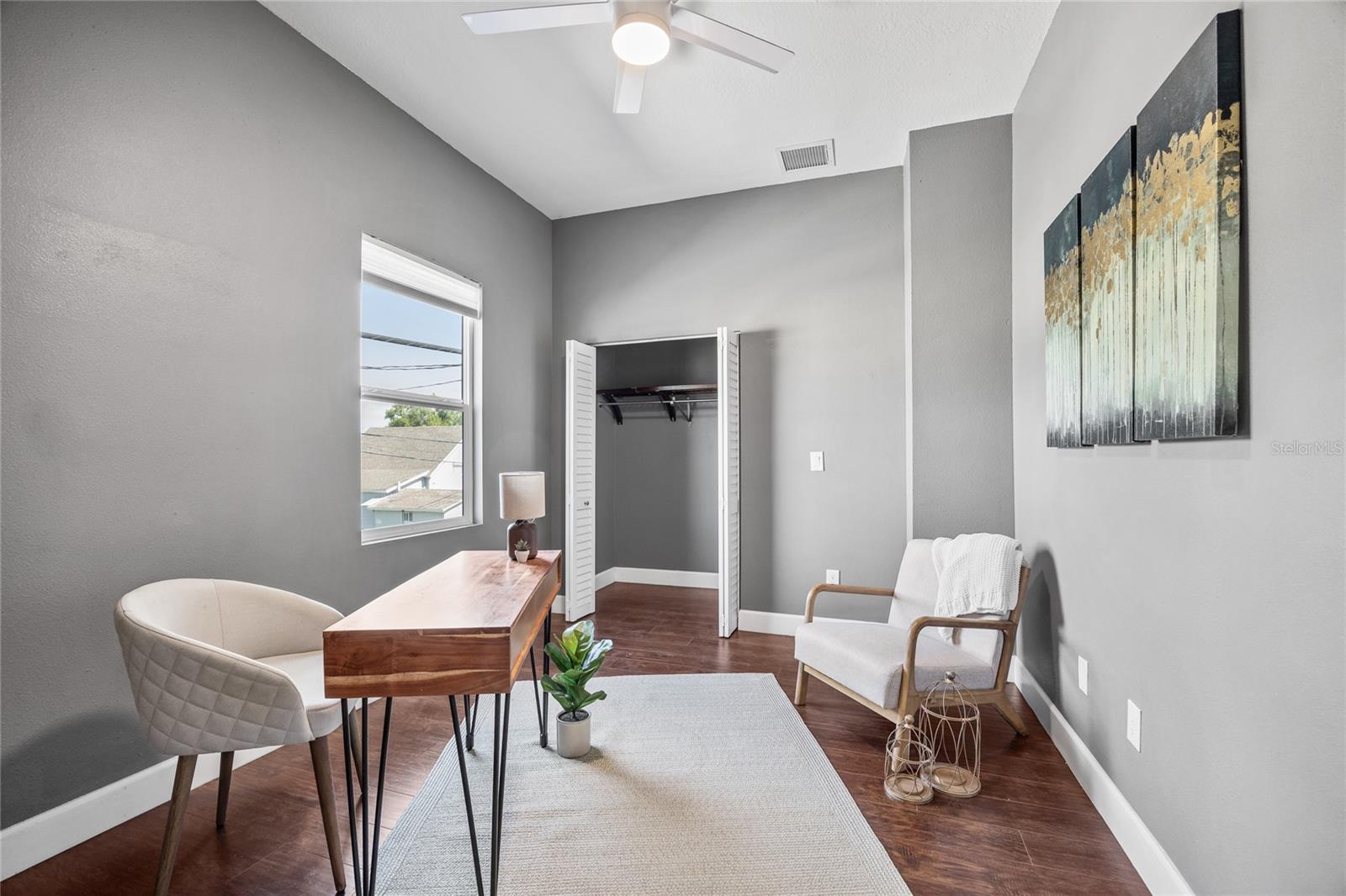 Image 22 of 36 For 714 22nd Street