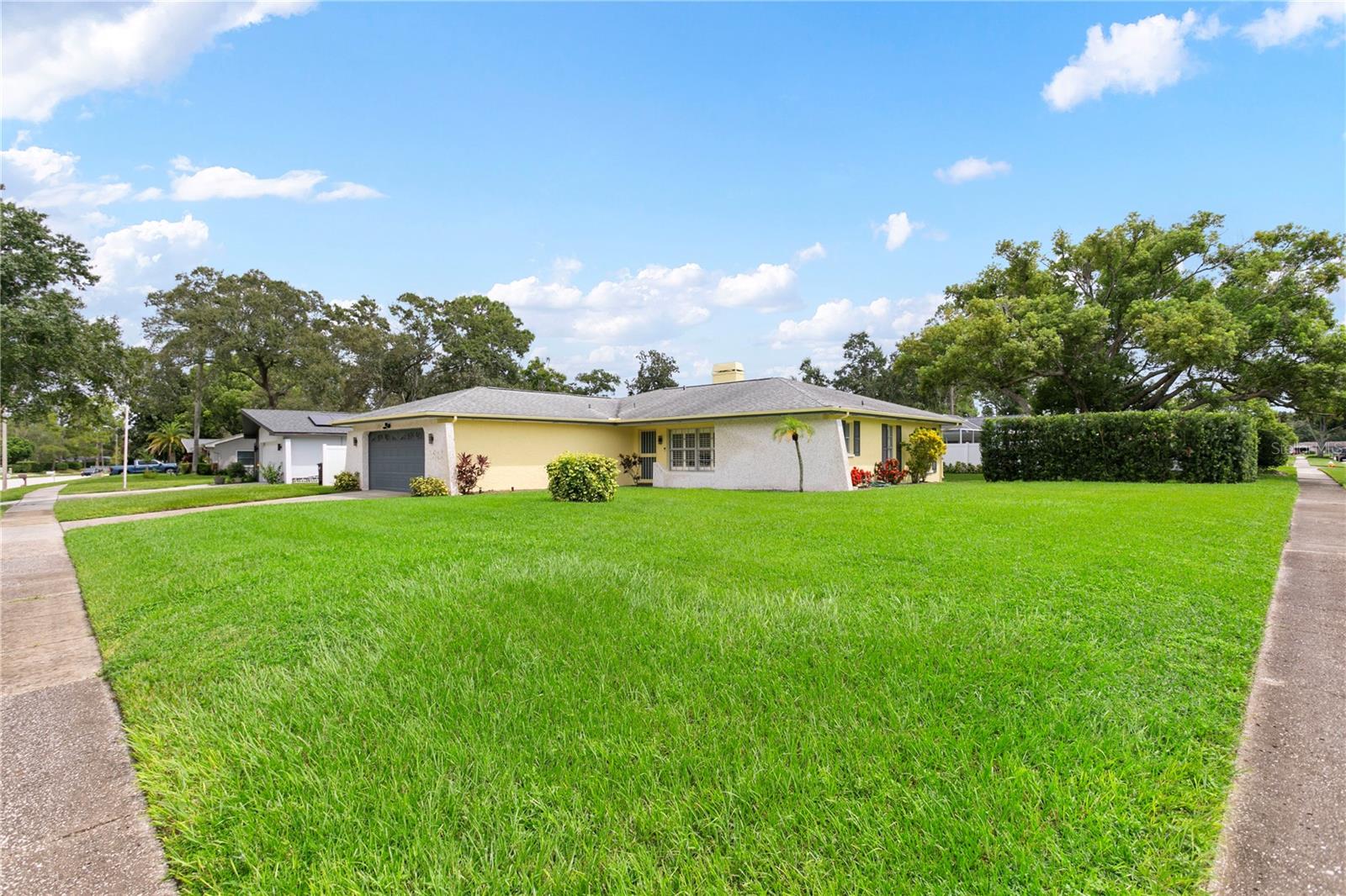 Image 10 of 40 For 2813 Meadow Wood Drive