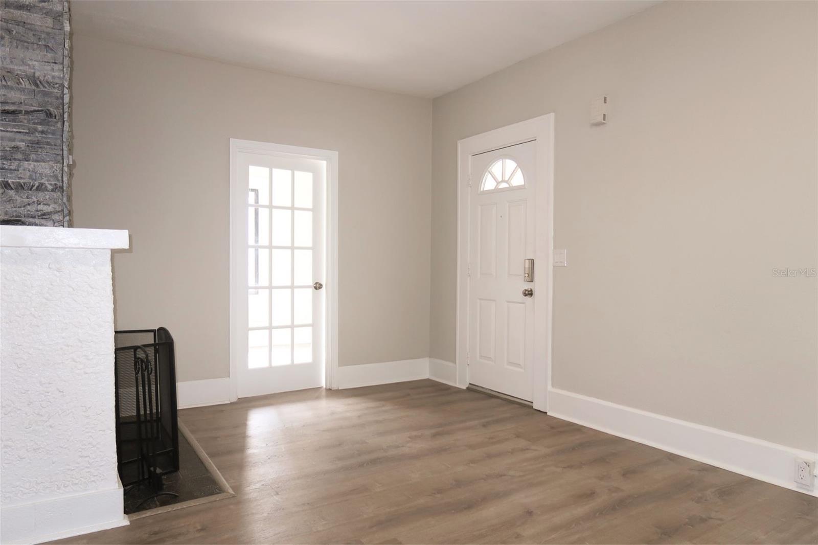 Image 5 of 19 For 526 Kirkwood Terrace N