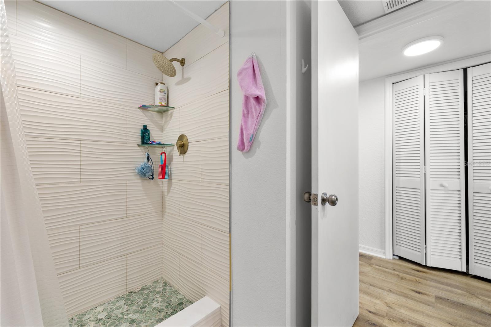 Image 30 of 56 For 9472 Tara Cay Court 2