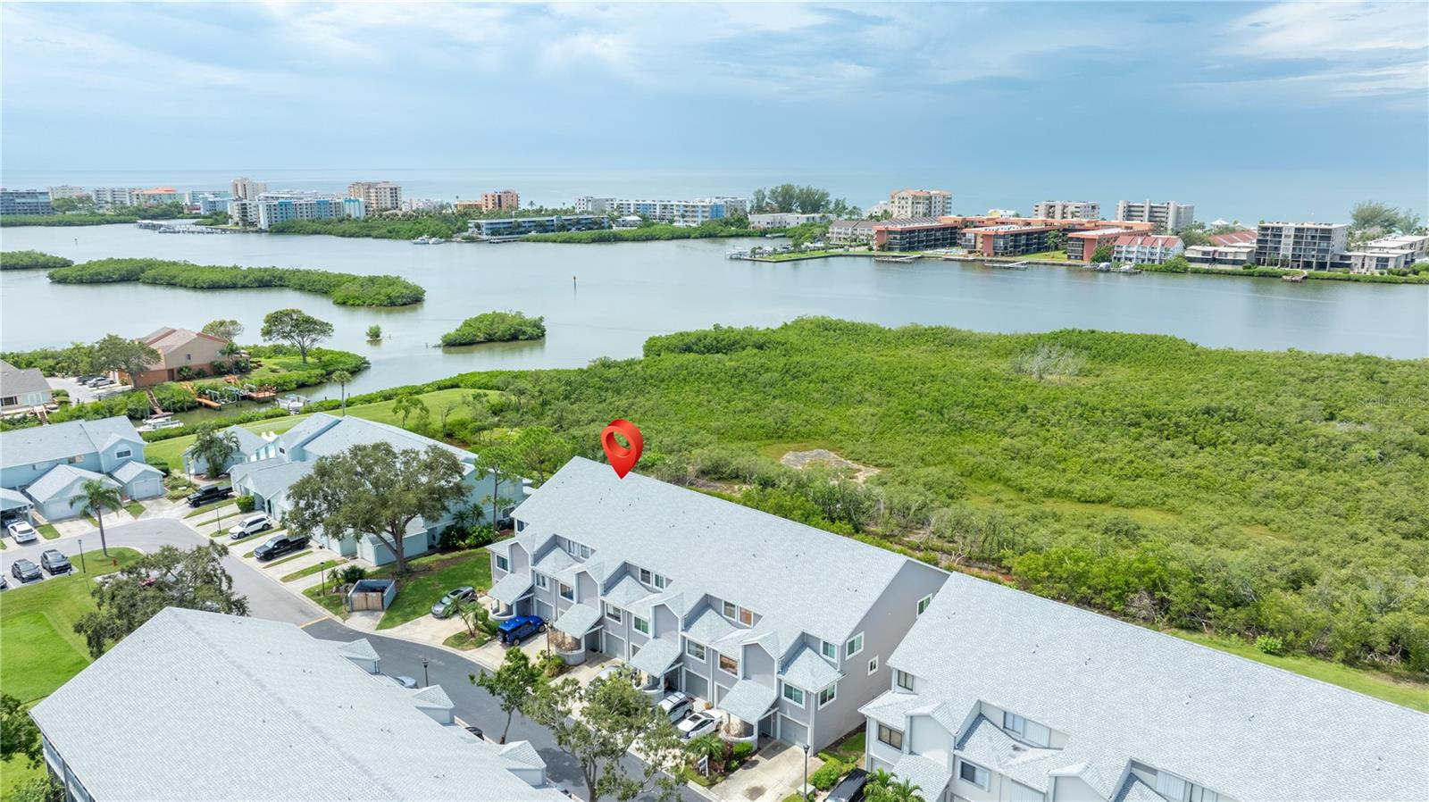 Image 4 of 56 For 9472 Tara Cay Court 2