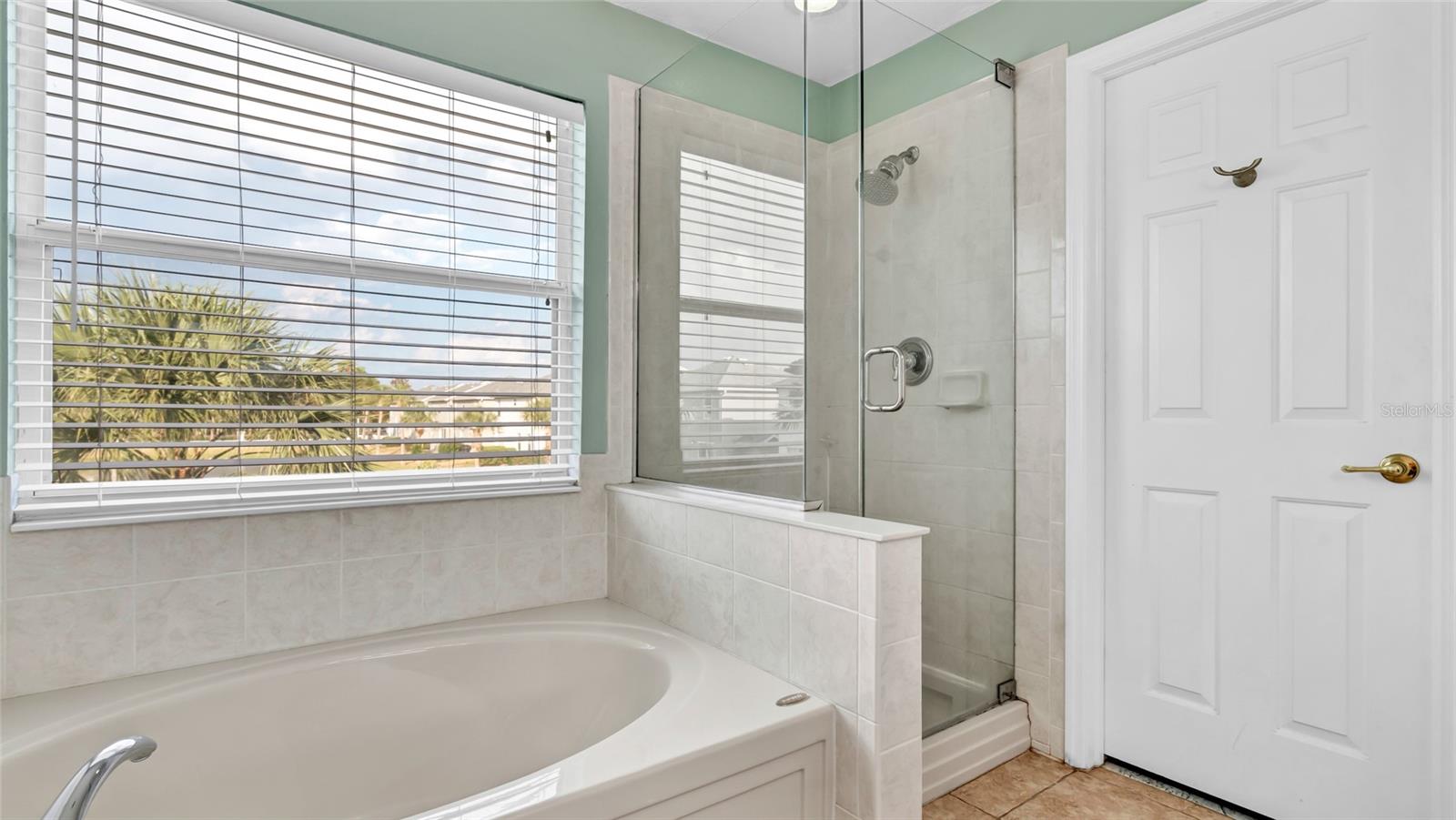 Image 20 of 44 For 10213 Dolce Vista Drive Ne