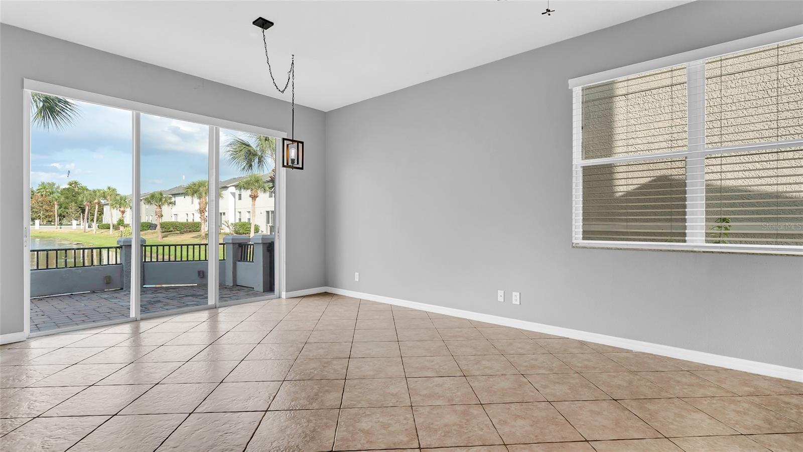 Image 5 of 44 For 10213 Dolce Vista Drive Ne