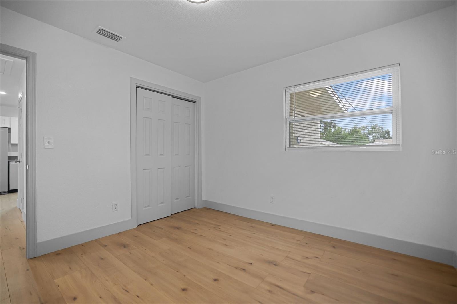 Image 10 of 27 For 6033 Illinois Avenue