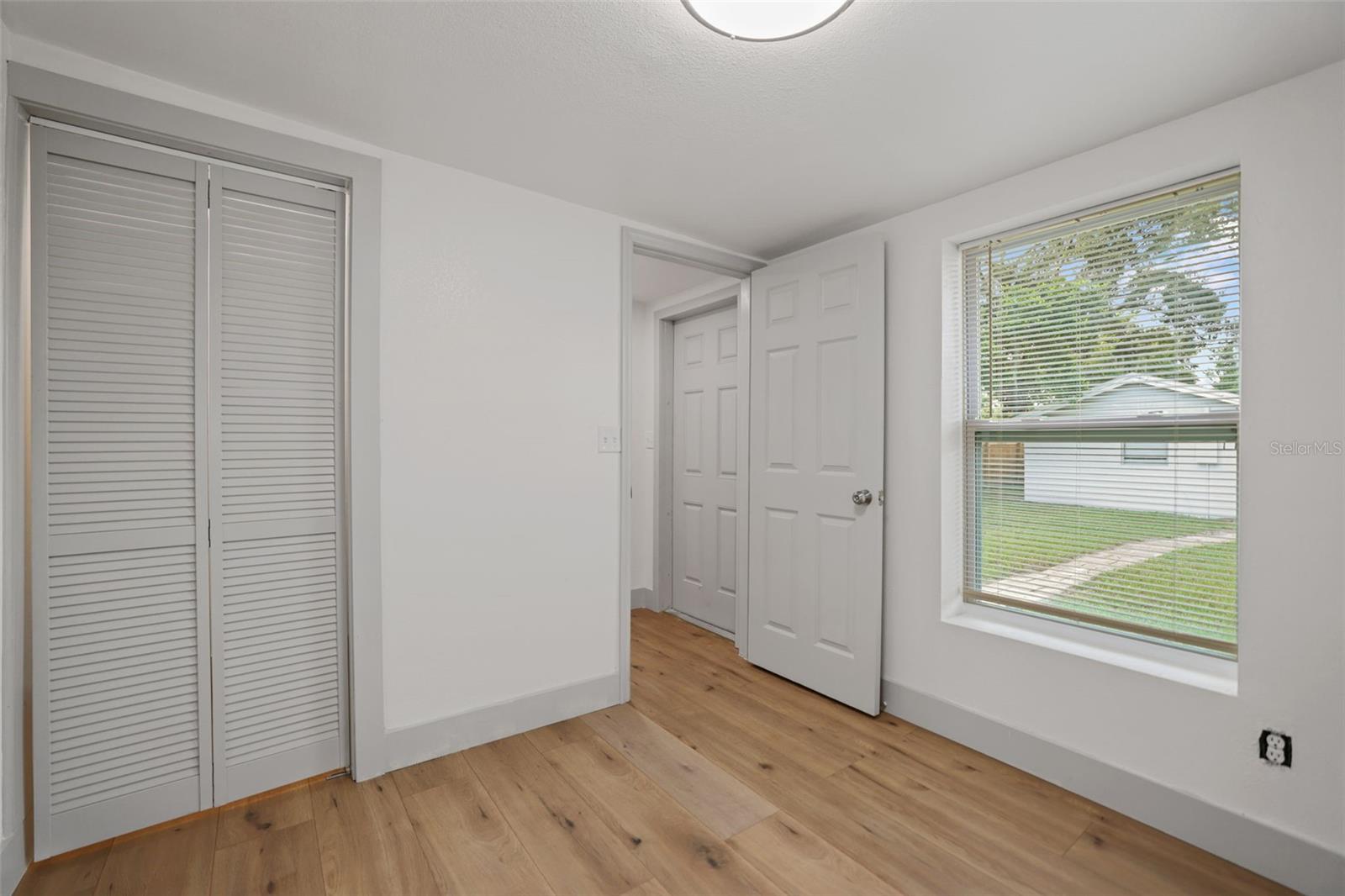 Image 12 of 27 For 6033 Illinois Avenue