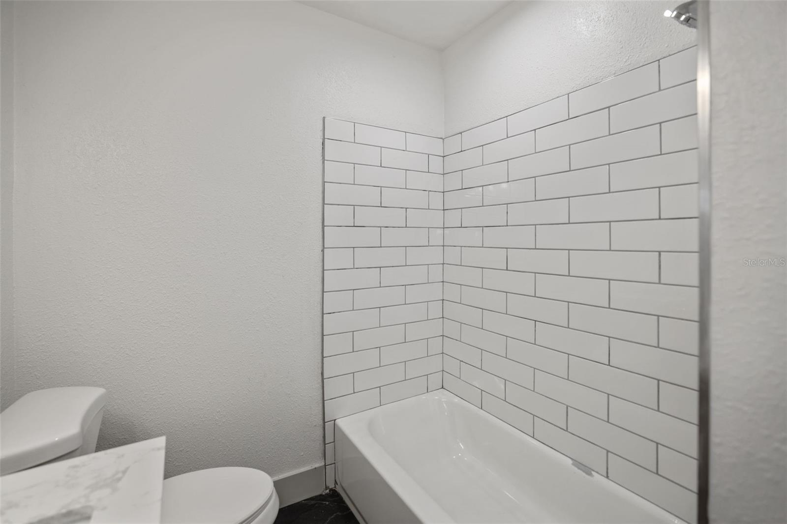 Image 17 of 27 For 6033 Illinois Avenue