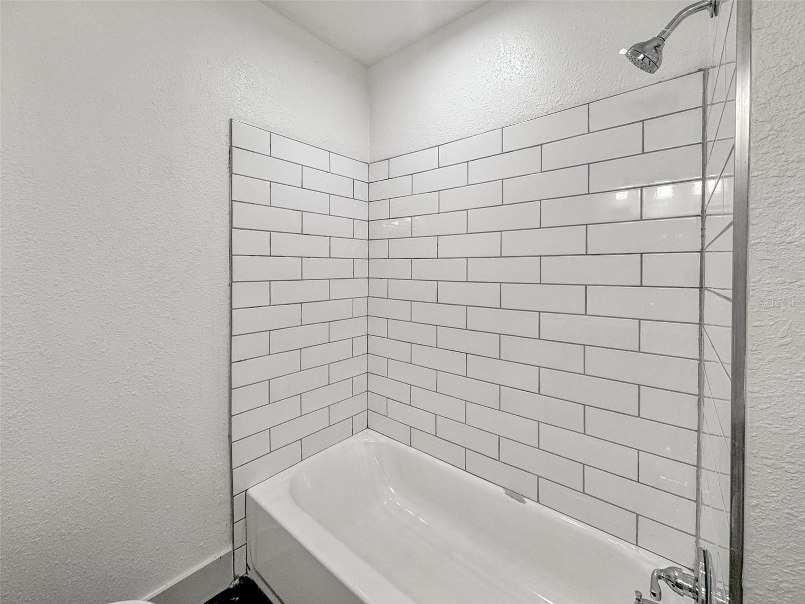 Image 20 of 27 For 6033 Illinois Avenue