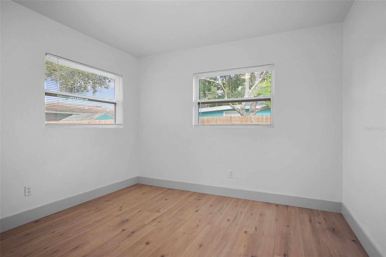 Image 8 of 27 For 6033 Illinois Avenue