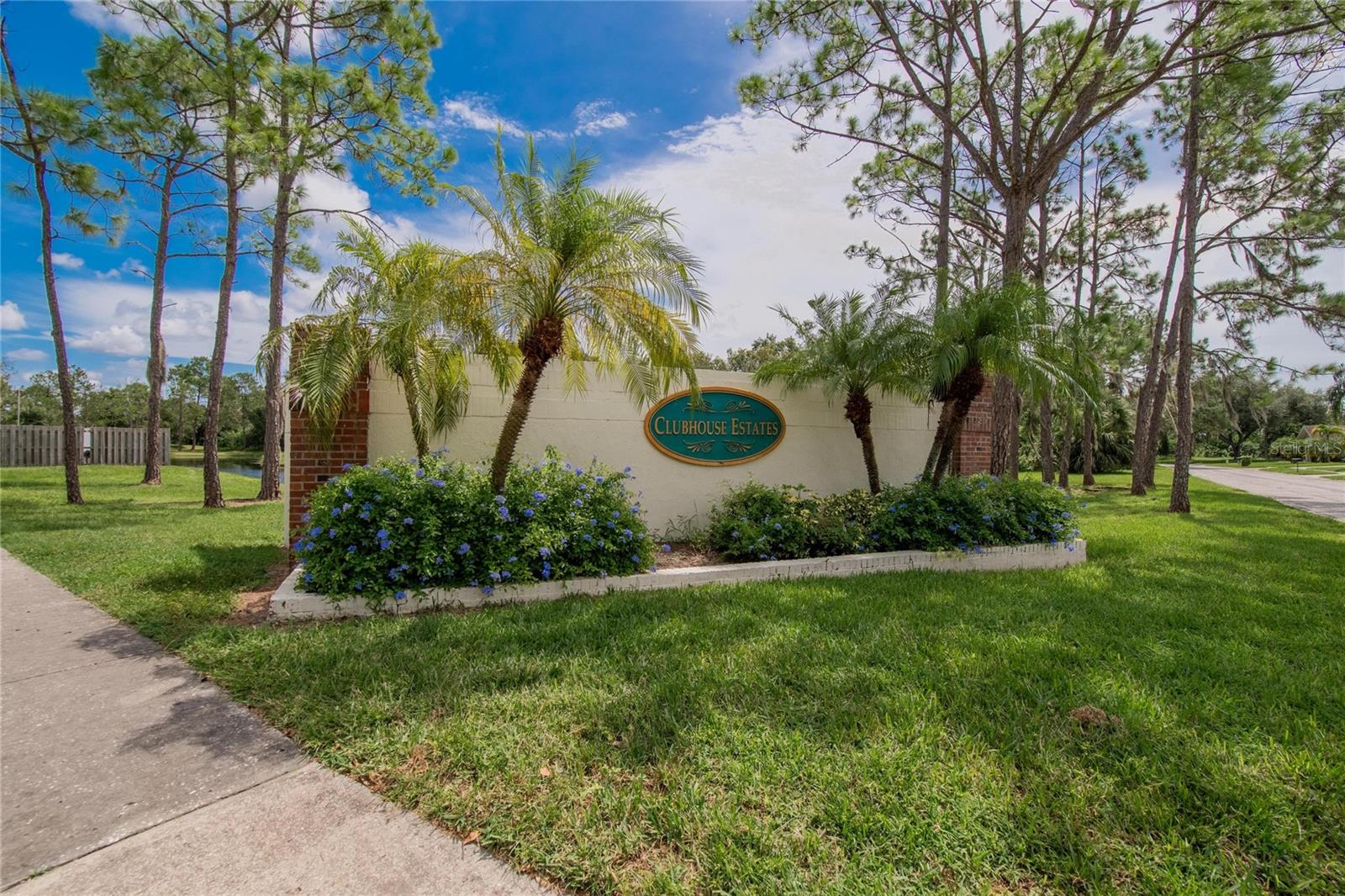 Image 67 of 75 For 13029 Prestwick Drive