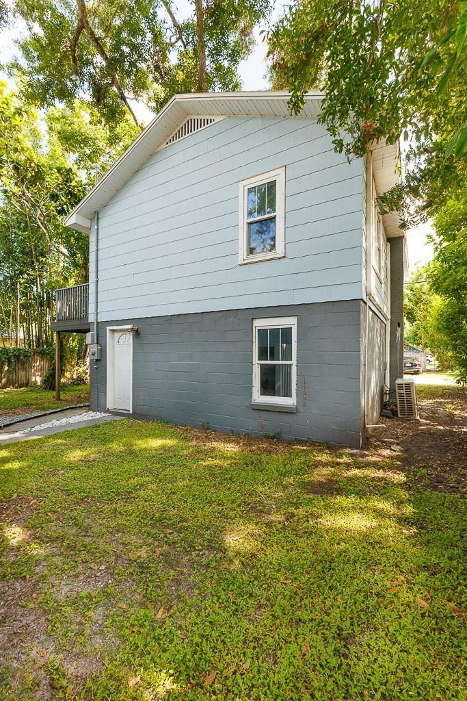 Image 23 of 47 For 2434 9th Avenue N