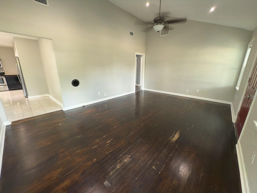 Image 6 of 47 For 2434 9th Avenue N