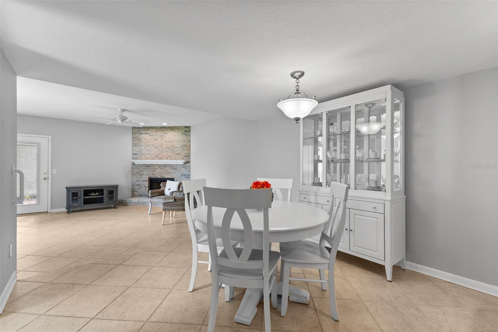 Image 3 of 35 For 3010 Grovewood Court D