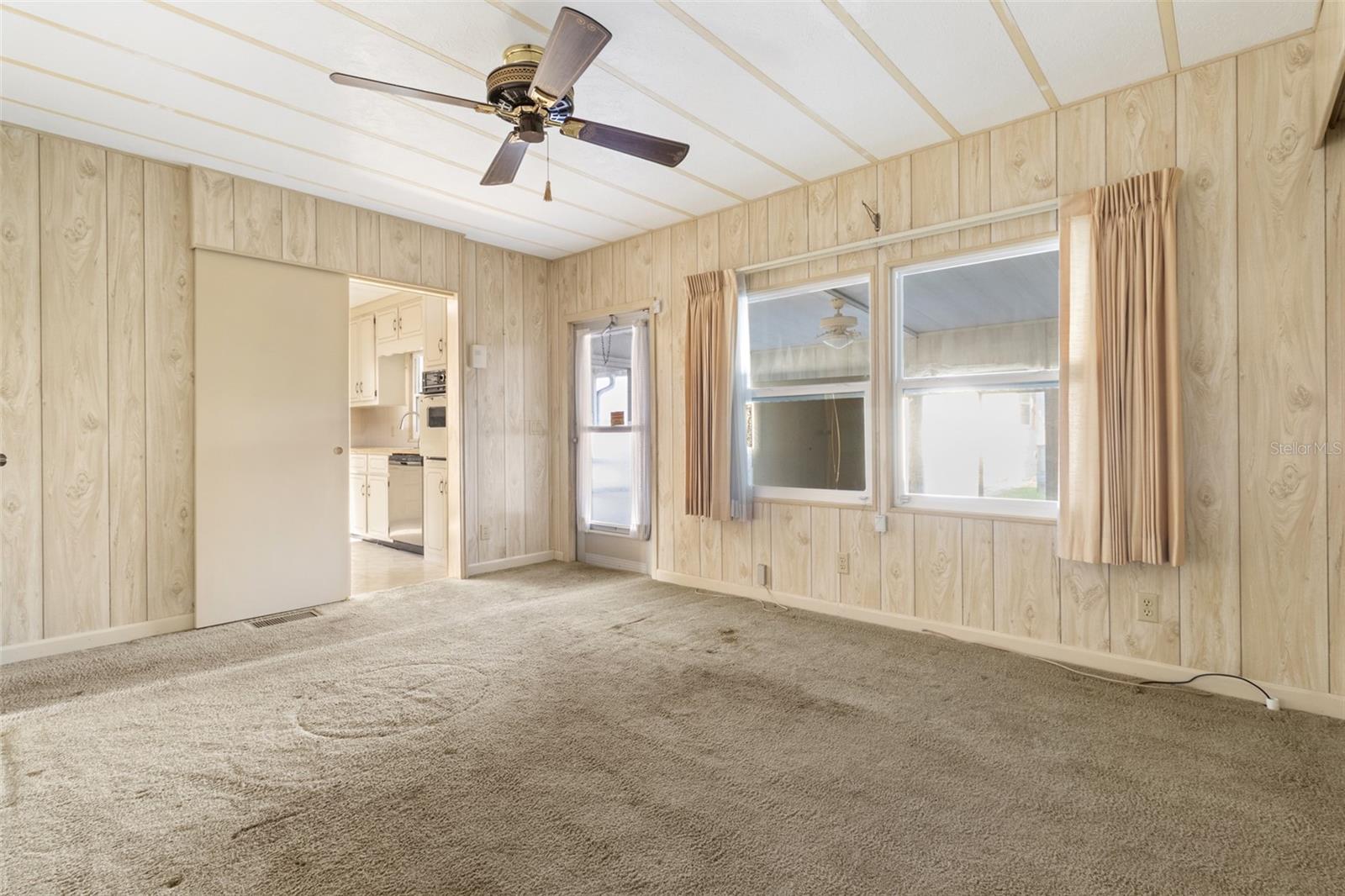 Image 10 of 27 For 29129 Johnston Road 2545