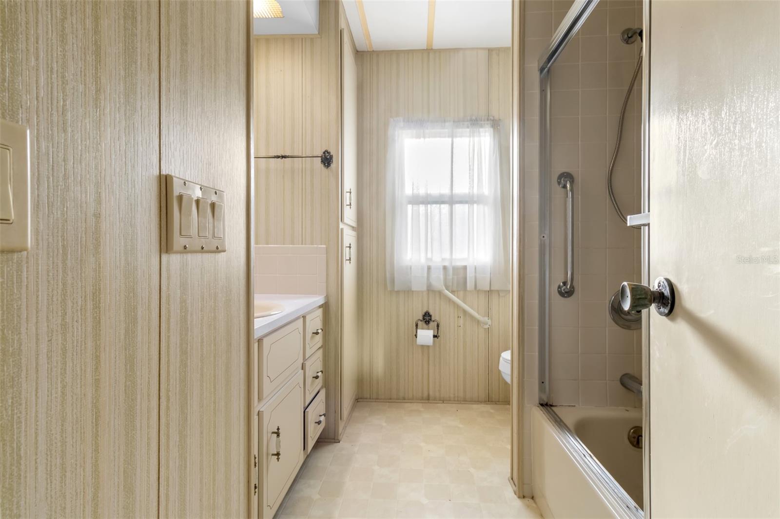 Image 11 of 27 For 29129 Johnston Road 2545