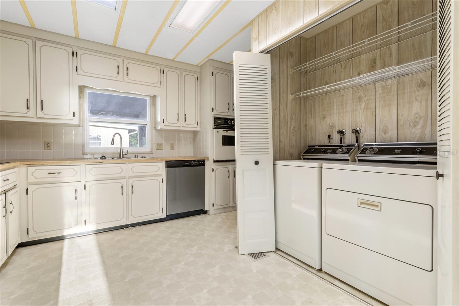 Image 9 of 27 For 29129 Johnston Road 2545