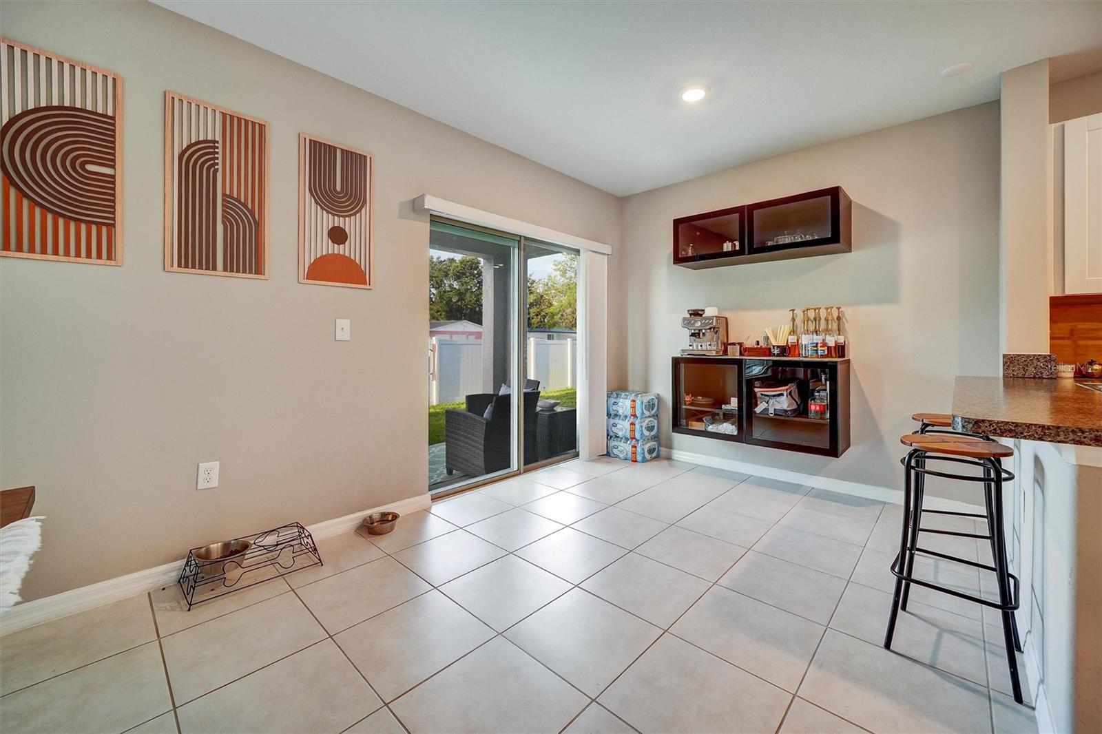 Image 10 of 35 For 7225 Spring Snowflake Avenue