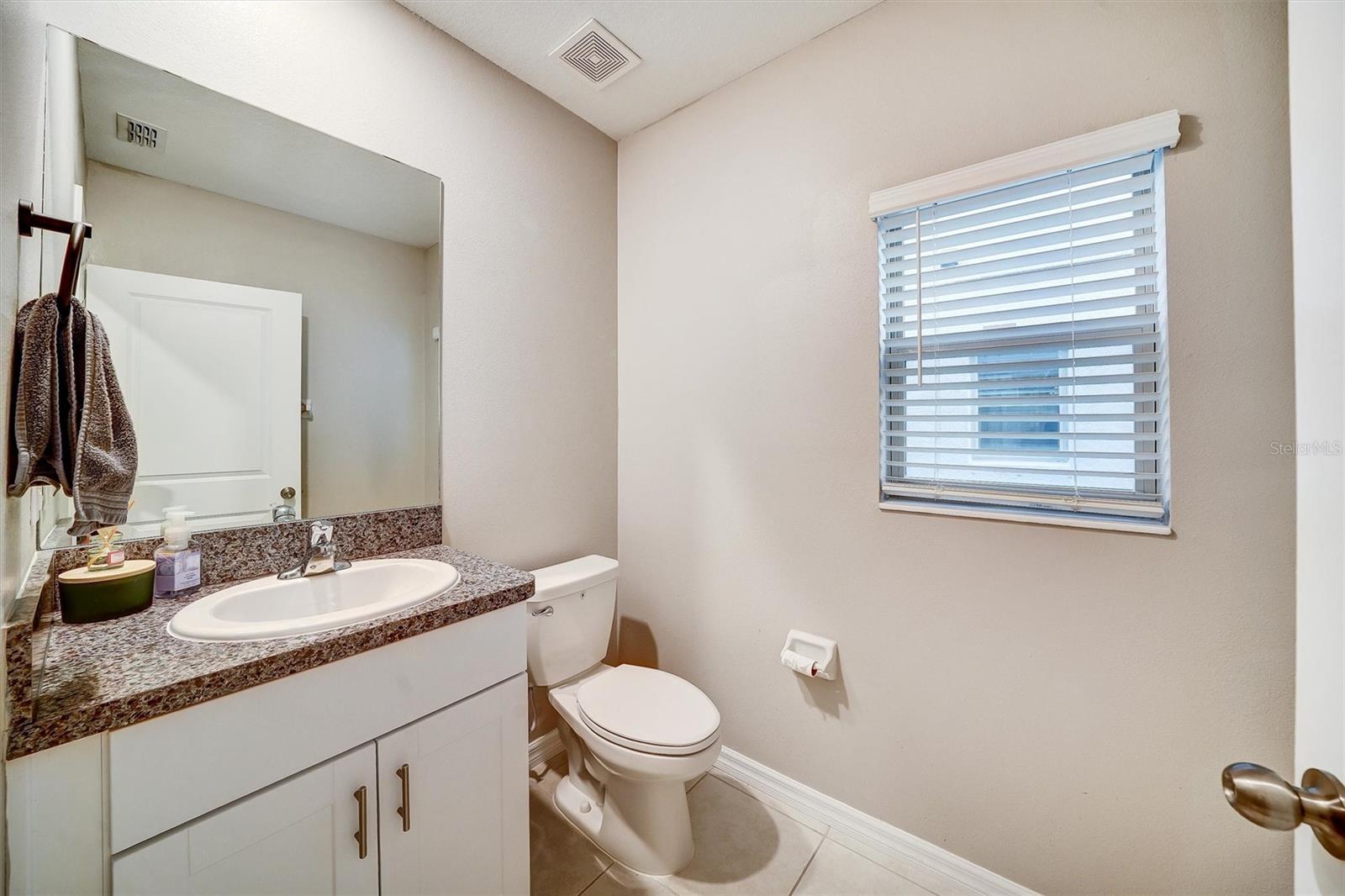 Image 14 of 35 For 7225 Spring Snowflake Avenue