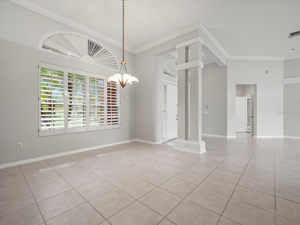 Image 18 of 86 For 7303 Sawgrass Point Drive N