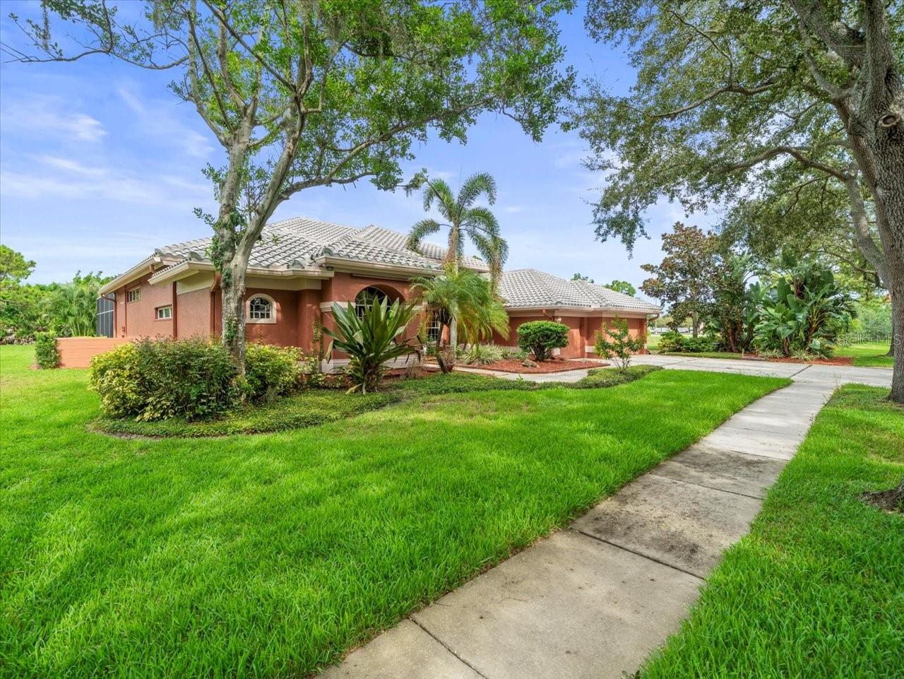 Image 7 of 86 For 7303 Sawgrass Point Drive N