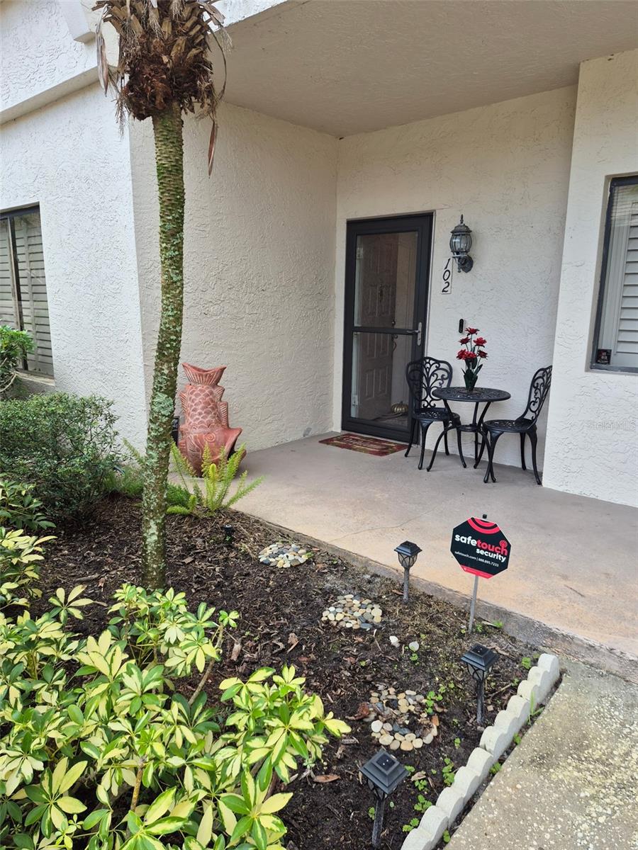 Details for 3028 Red Oak Court 102, PALM HARBOR, FL 34684