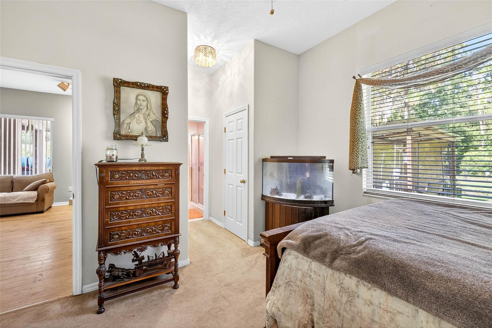 Image 23 of 48 For 7911 Pine Lands Drive
