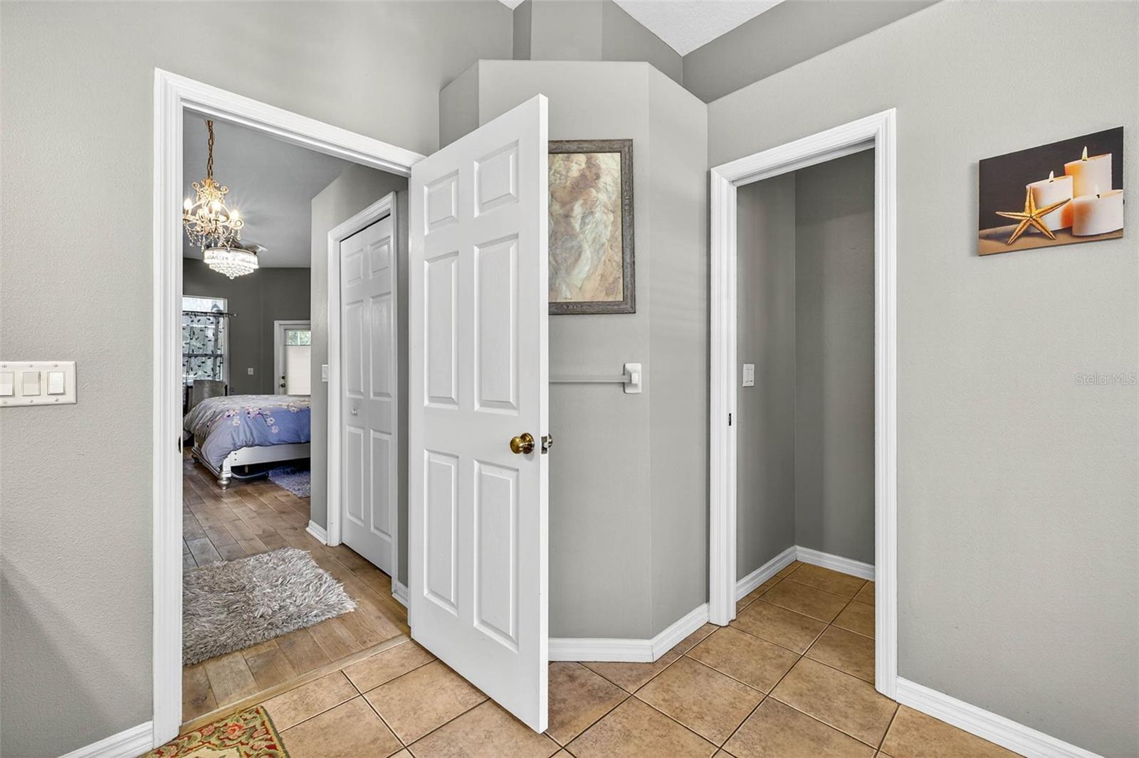 Image 31 of 48 For 7911 Pine Lands Drive
