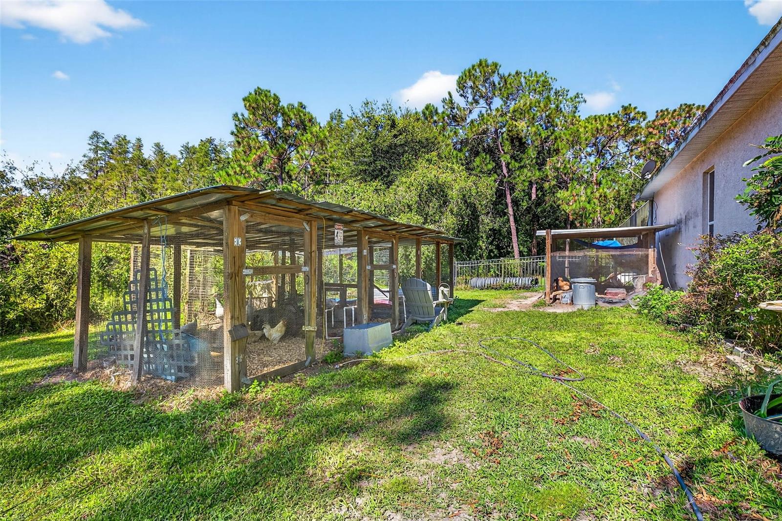 Image 37 of 48 For 7911 Pine Lands Drive