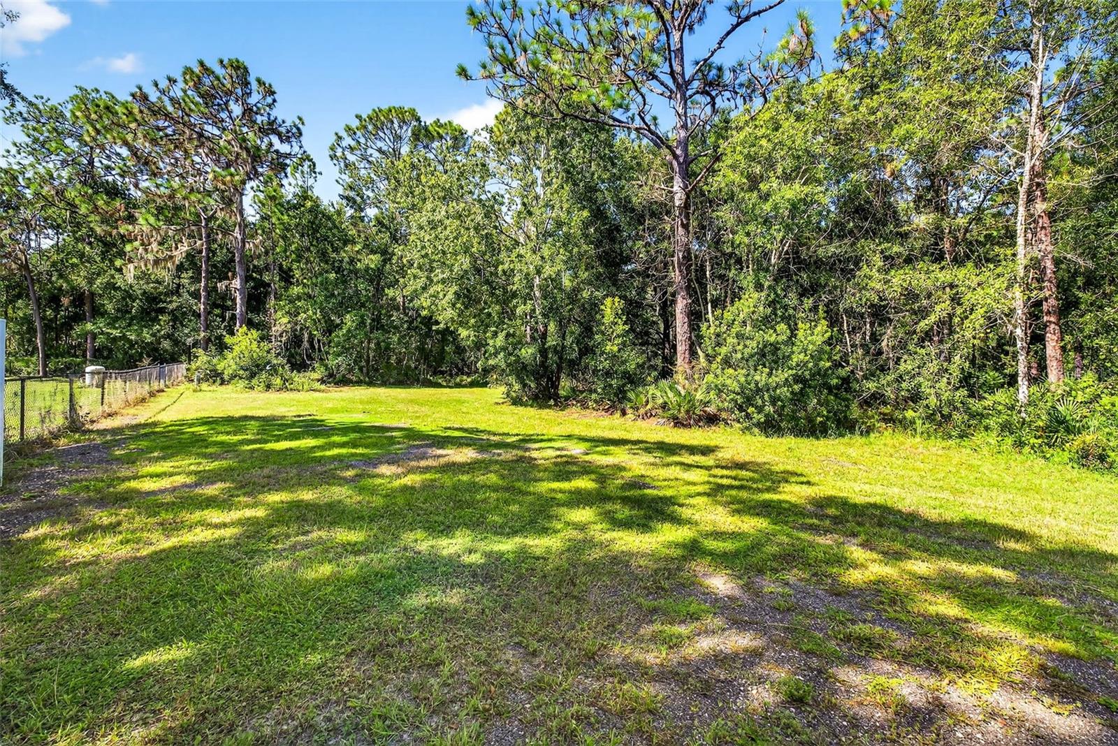 Image 46 of 48 For 7911 Pine Lands Drive