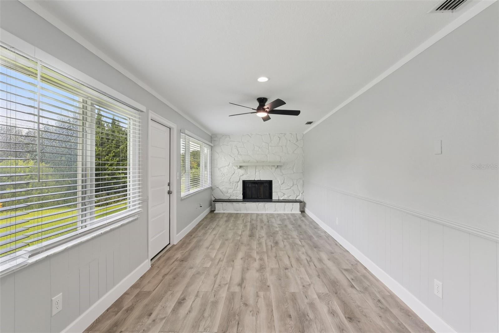 Image 15 of 78 For 2866 Thistle Court N