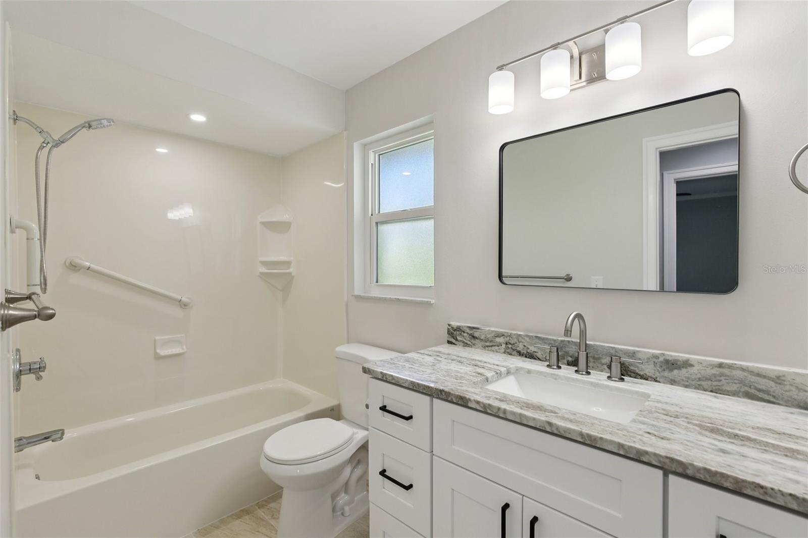 Image 32 of 78 For 2866 Thistle Court N