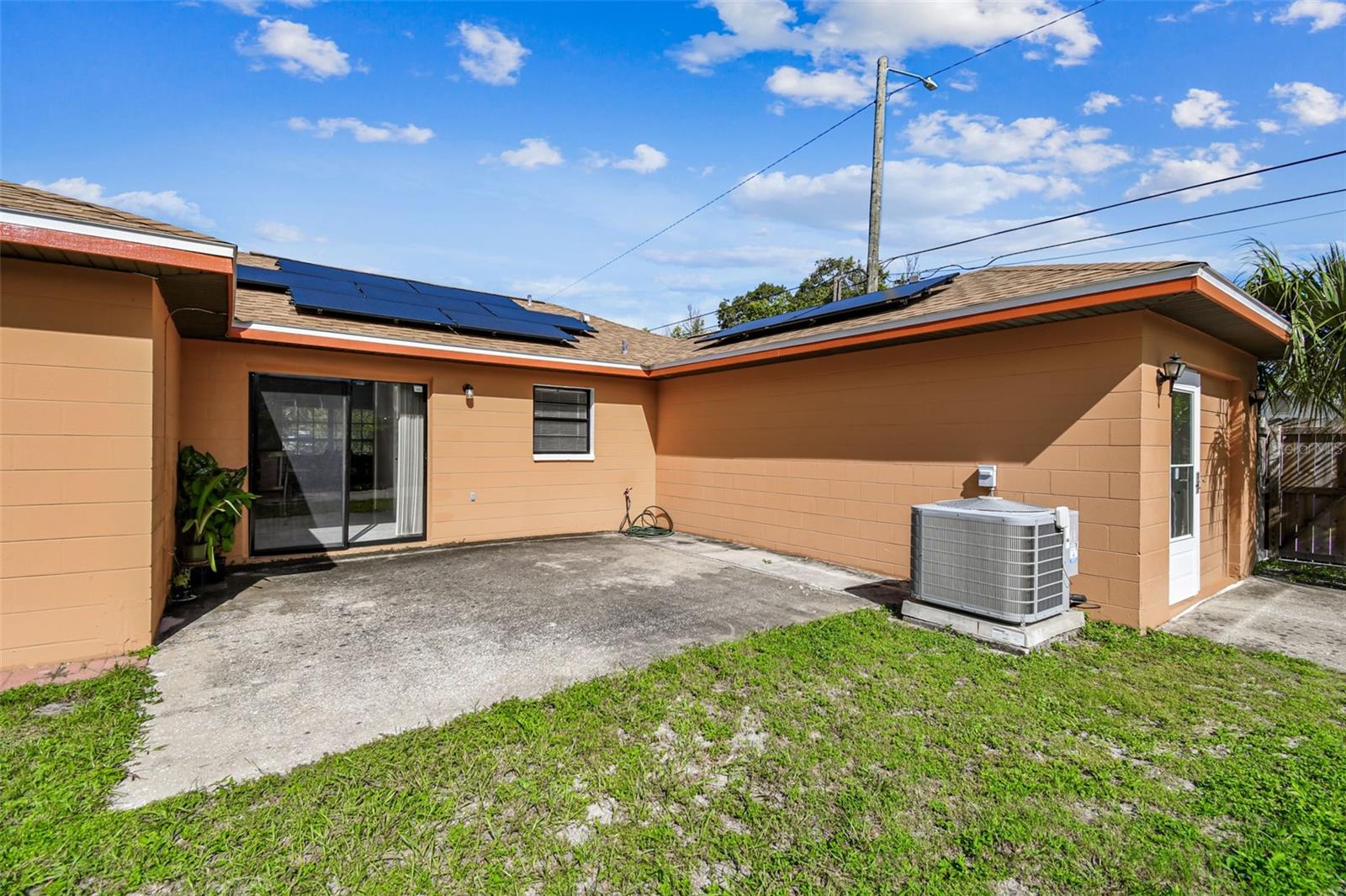 Image 23 of 28 For 460 48th Street S