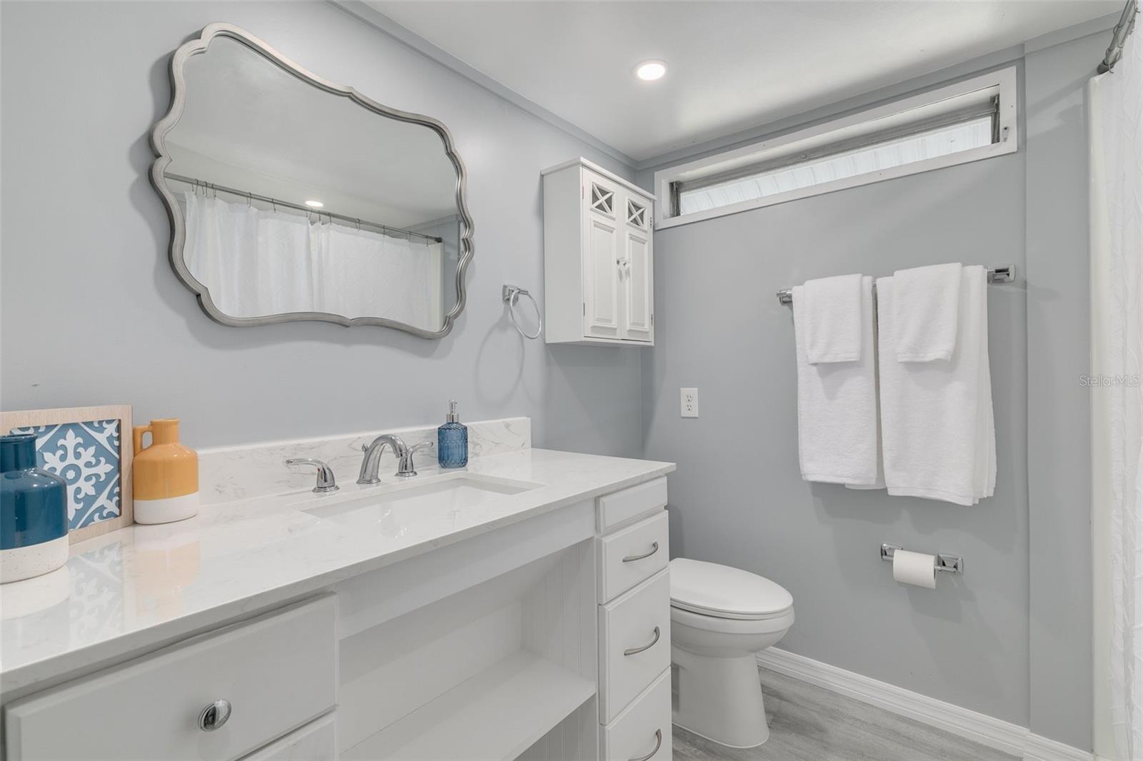 Image 16 of 37 For 7815 Greenlawn Drive