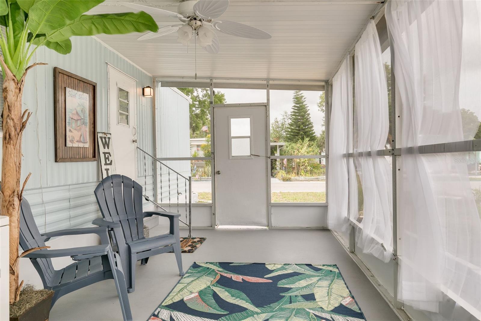 Image 4 of 37 For 7815 Greenlawn Drive