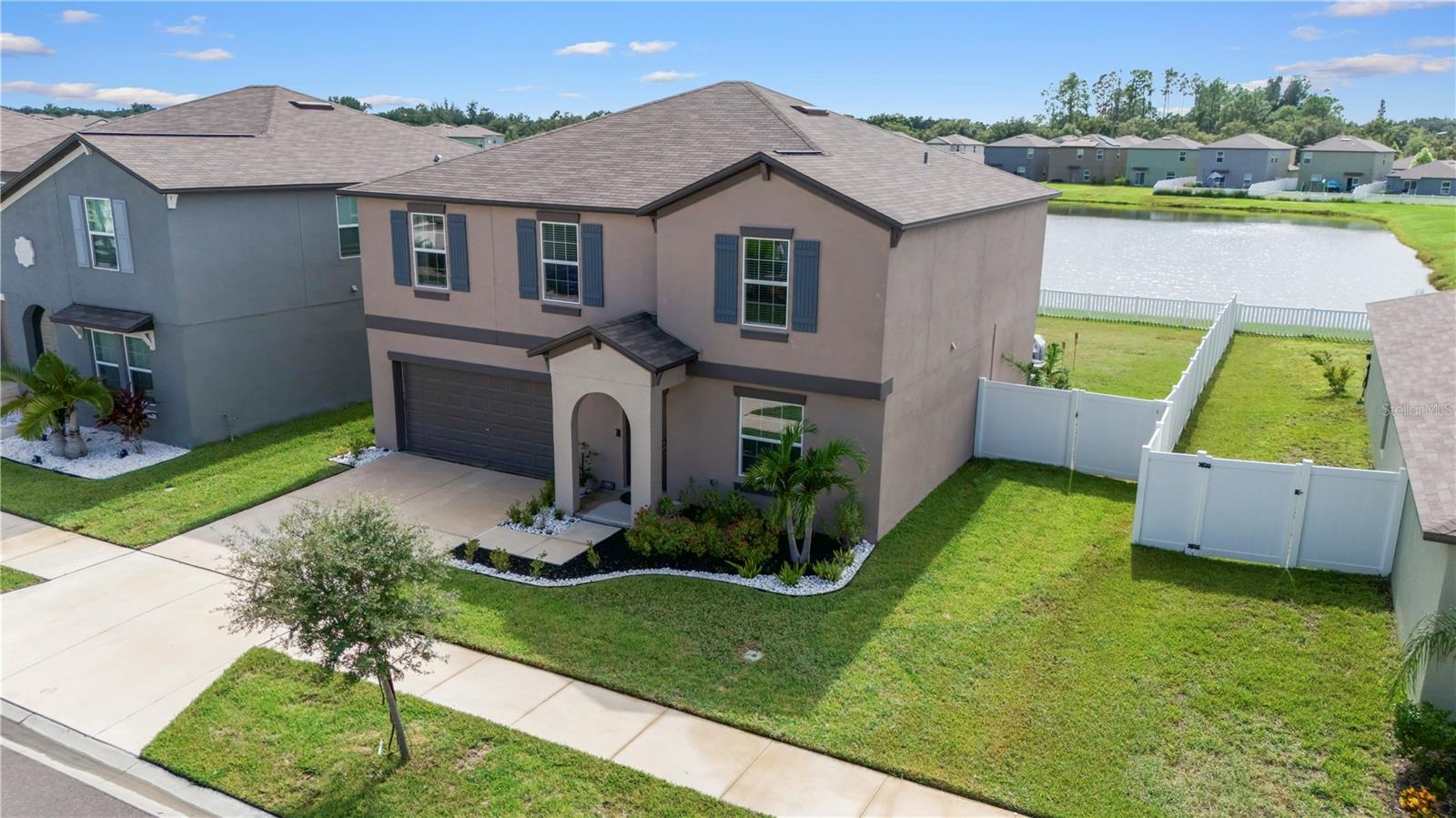 Image 4 of 34 For 12723 Tripoli Avenue